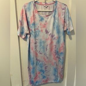 Roudelain Tie-dye Pajama Dress in Large